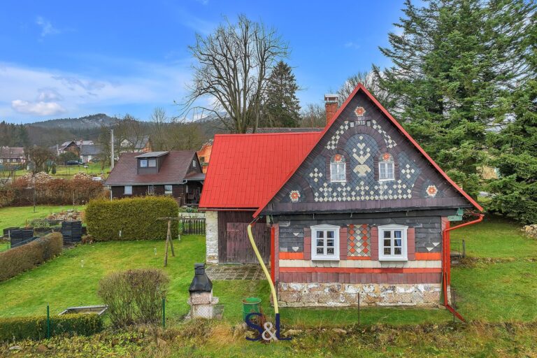Prodej rodinné domy, 120 m2 – Hoření Paseky