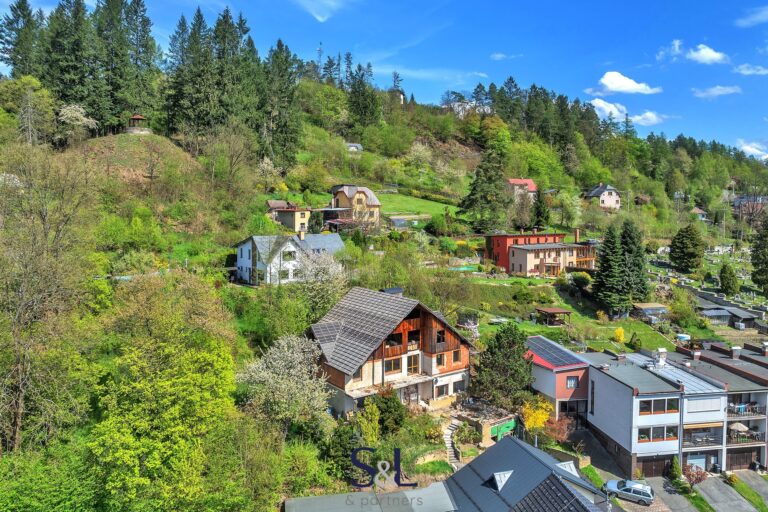 Prodej rodinné domy, 528 m2 – Železný Brod