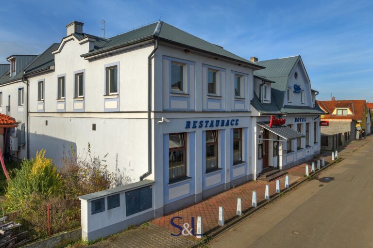 Prodej, Ubytování,  1229 m2 – Skorkov – Otradovice