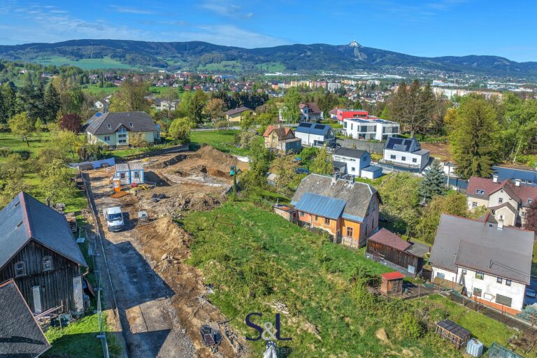 Prodej pozemky pro bydlení, 769 m2 – Liberec XXV – Vesec