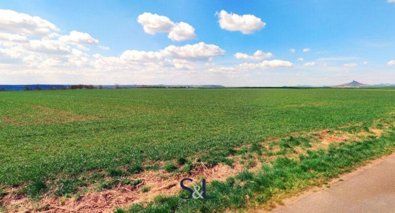 Prodej podílu 1/2 zemědělská půda, 45 702 m2 – Budyně nad Ohří – Břežany nad Ohří