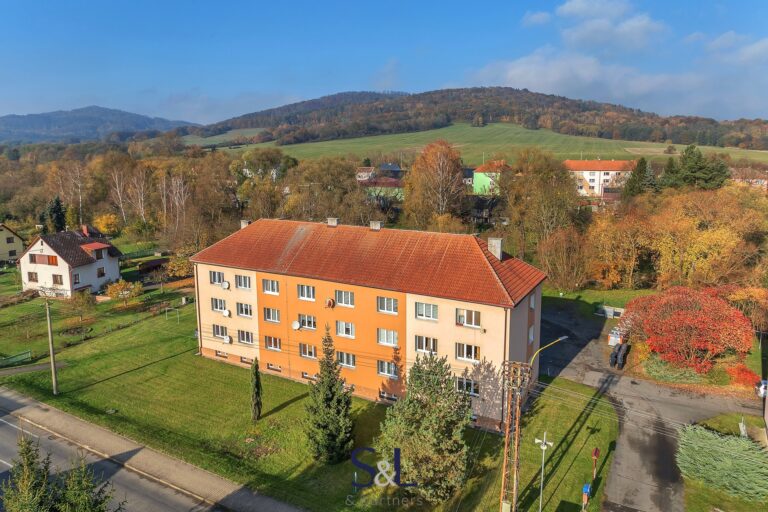 Prodej byty 3+1, 57 m² – Stružnice