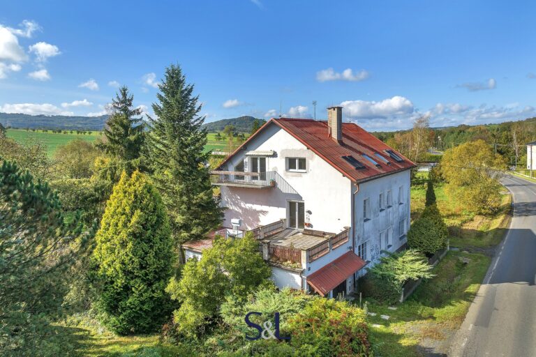 Prodej rodinného domu, 389 m² – Stružnice – Jezvé