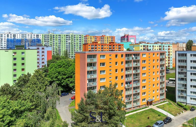 img-1750072813-1.jpg